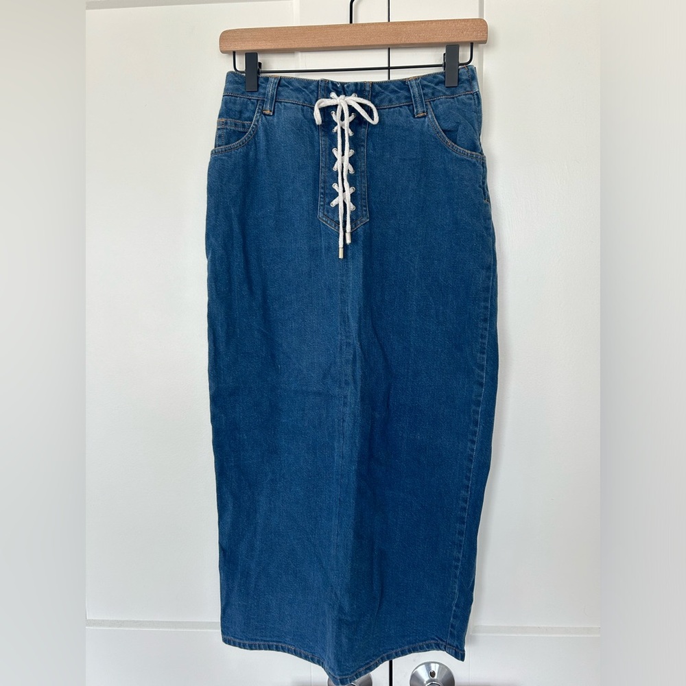 Denim skirt